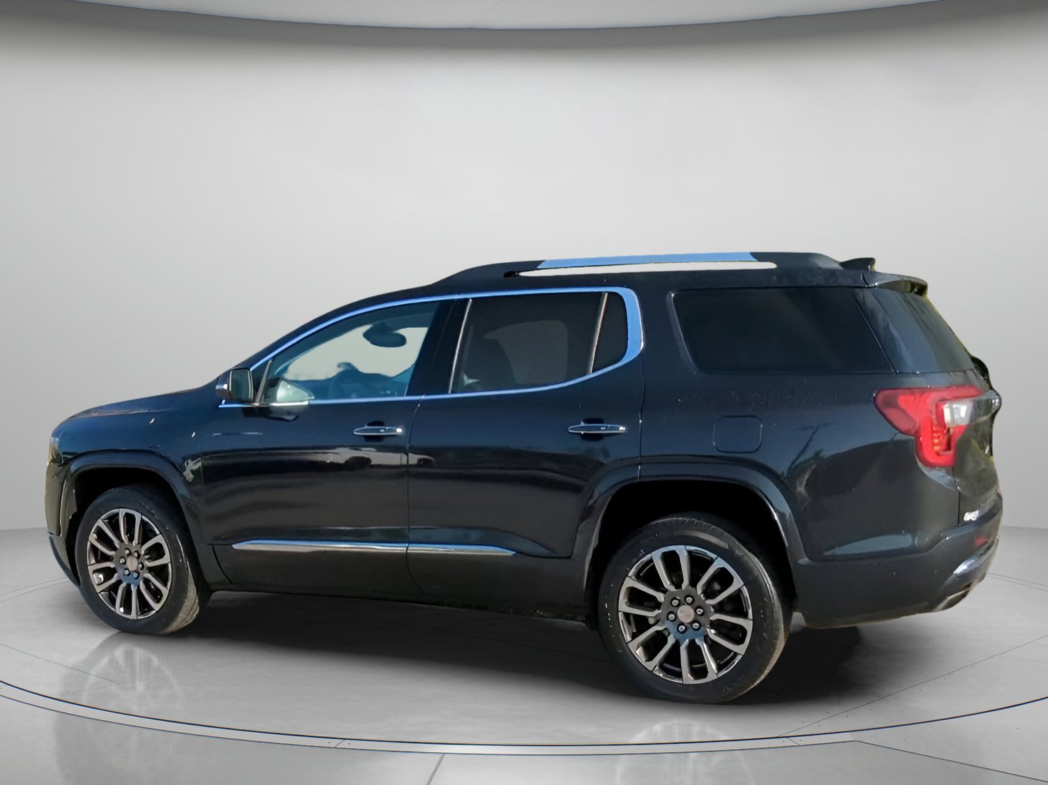 Used 2020 GMC Acadia Denali AWD/4WD image 18
