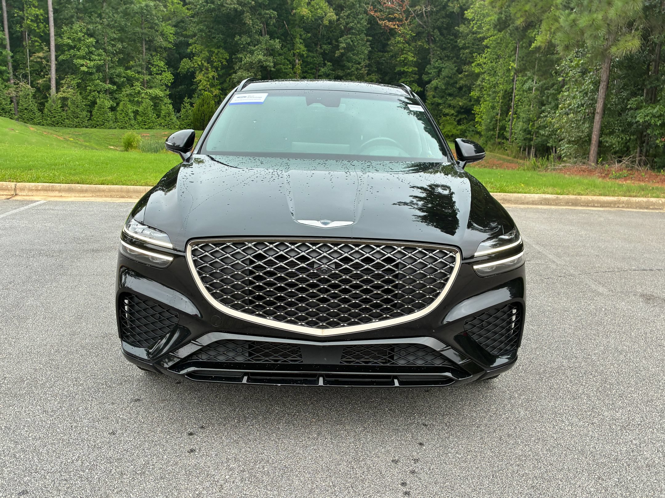 Used 2022 Genesis GV70 3.5T Sport w/ Sport Prestige Package AWD/4WD image 4