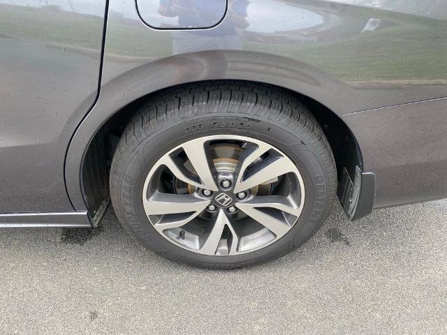 Used 2023 Honda Odyssey Touring image 34