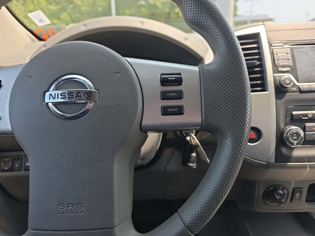 Used 2017 Nissan Frontier SV AWD/4WD image 29