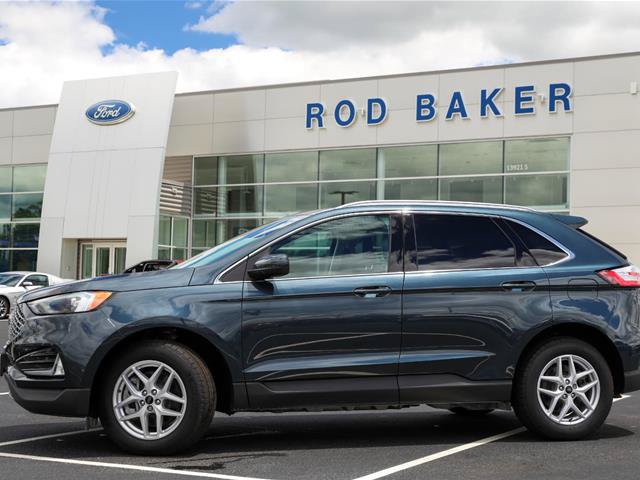 Certified 2024 Ford Edge SEL w/ Convenience Package AWD/4WD image 3