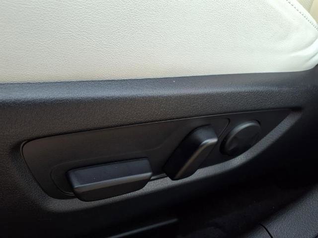 Used 2024 MAZDA CX-30 2.5 Turbo w/ Premium Plus Pkg image 19