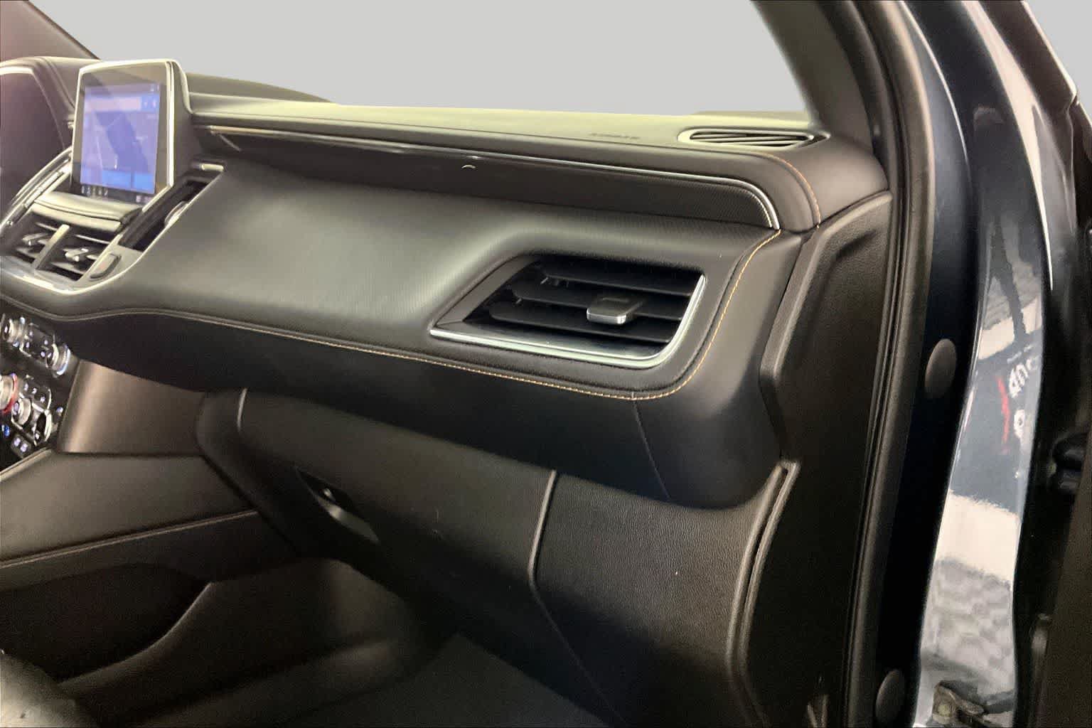 Used 2021 GMC Yukon AT4 w/ AT4 Premium Plus Package AWD/4WD image 34