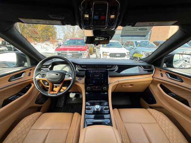 Used 2022 Jeep Grand Cherokee Summit image 16