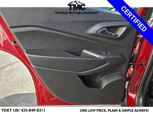 Used 2024 Chevrolet Trax LT w/ Driver Confidence Package image 27