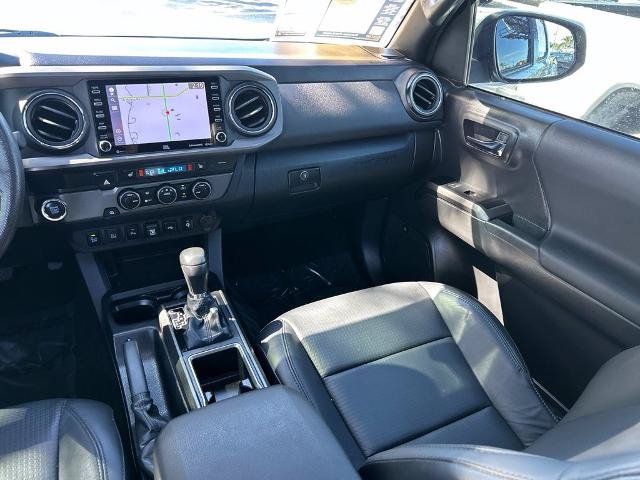 Used 2022 Toyota Tacoma TRD Sport w/ TRD Premium Sport Package RWD image 12