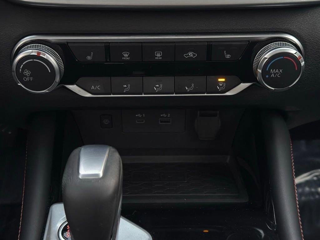 Used 2023 Nissan Altima 2.5 SR w/ SR Premium Package image 16