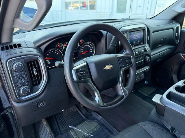 Used 2020 Chevrolet Silverado 1500 LT image 38