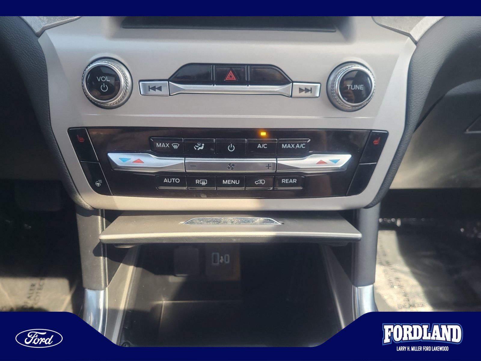 Certified 2023 Ford Explorer Timberline w/ Timberline Technology Package AWD/4WD image 30