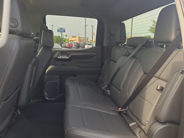 Used 2026 GMC Sierra 1500 SLT AWD/4WD image 13