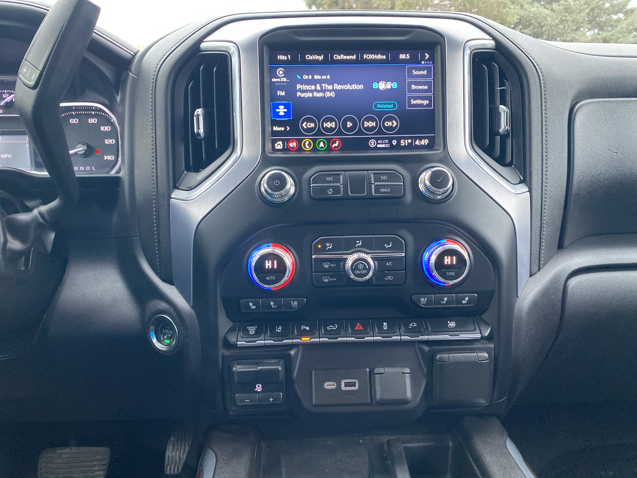 Used 2021 GMC Sierra 3500 SLT w/ SLT Premium Package AWD/4WD image 8