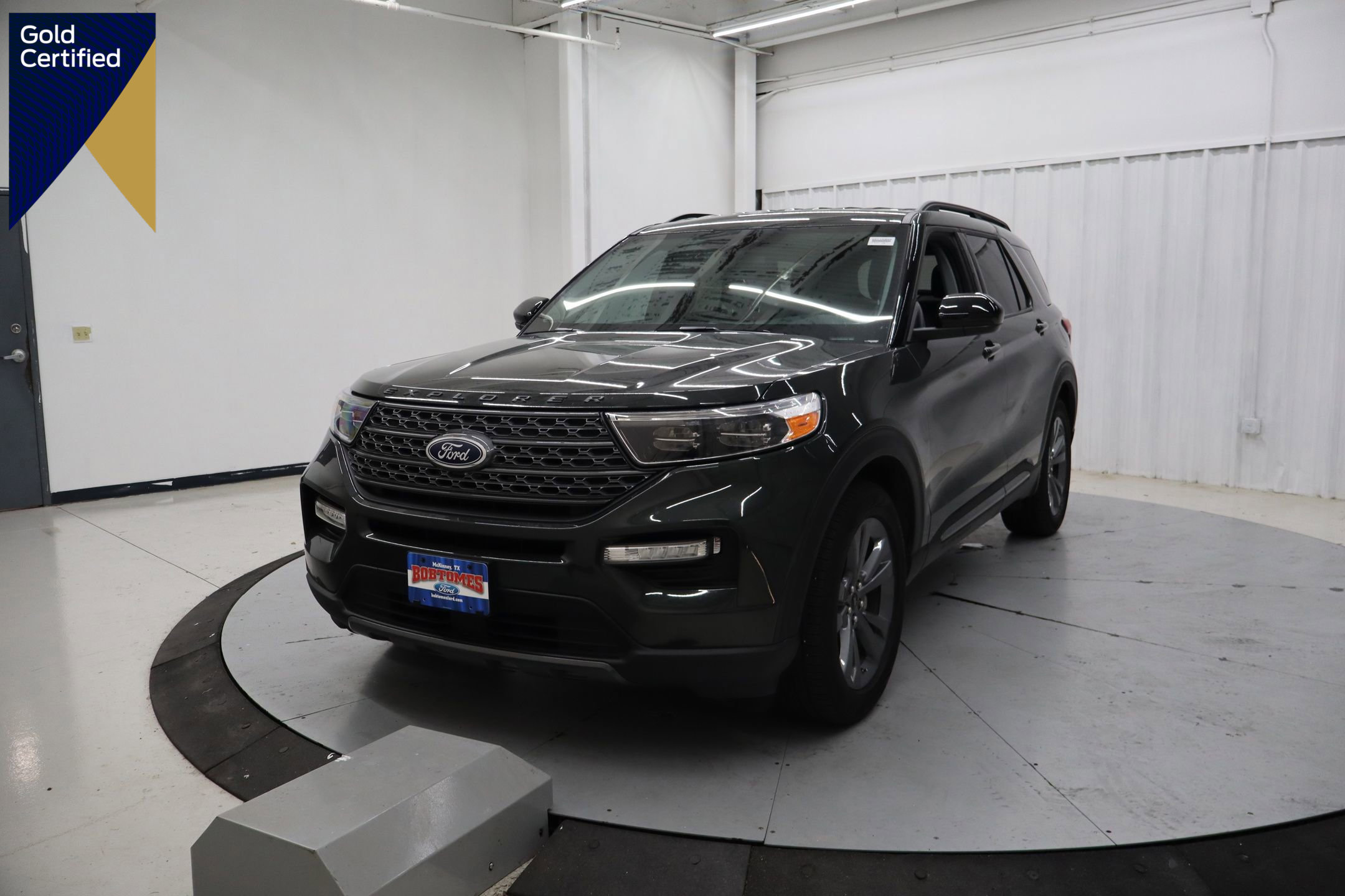 Certified 2023 Ford Explorer XLT w/ Equipment Group 202A