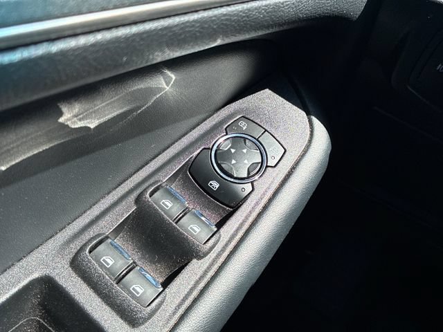 Certified 2024 Ford Edge SEL w/ Convenience Package AWD/4WD image 17
