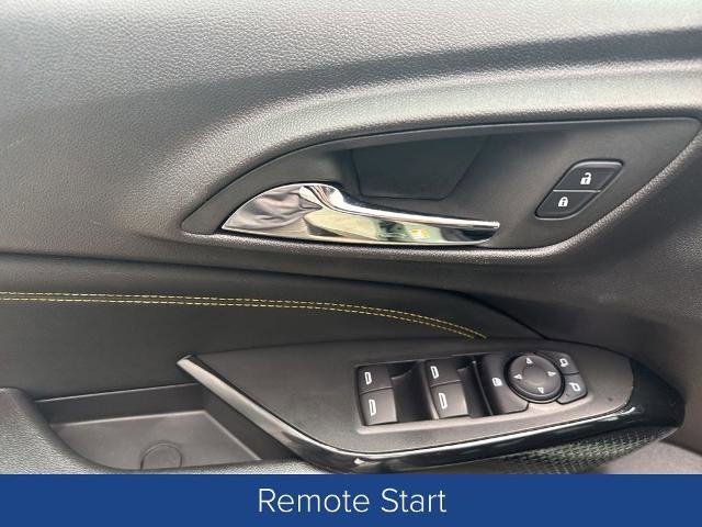 Used 2025 Chevrolet Trax ACTIV w/ Sunroof Package FWD image 11