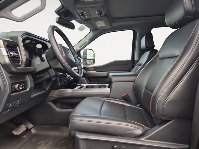 Certified 2025 Ford F350 Lariat w/ Black Appearance Package AWD/4WD image 9