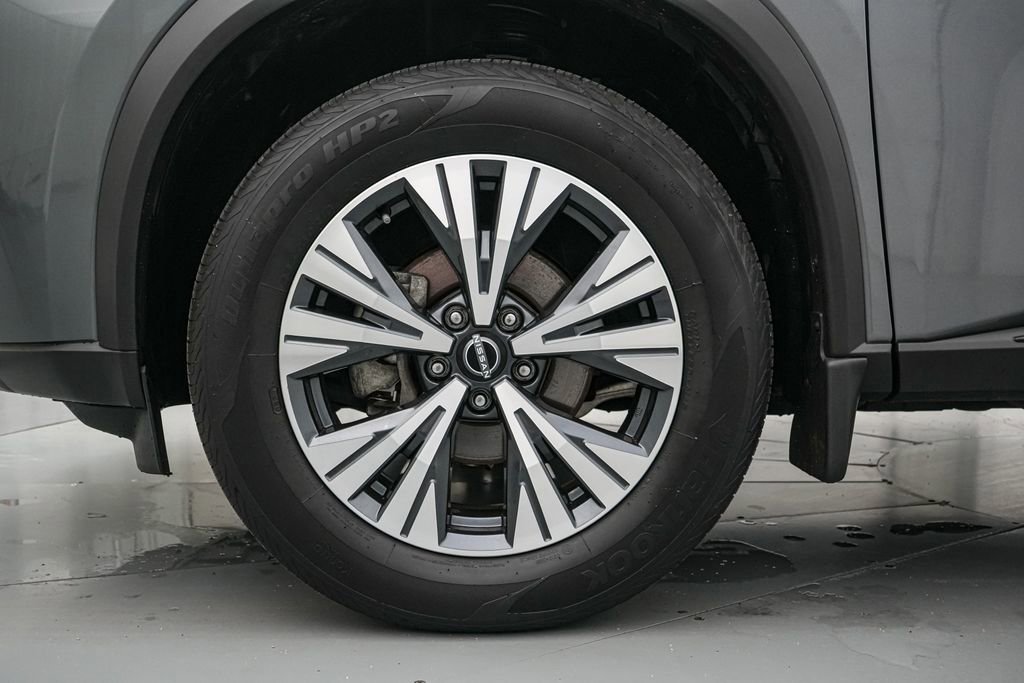 Used 2023 Nissan Rogue SV w/ SV Premium B Package AWD/4WD image 10