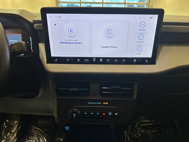 Certified 2025 Ford Maverick XLT w/ Equipment Group 301A AWD/4WD image 10