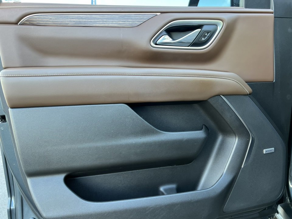 Used 2021 Chevrolet Tahoe High Country image 23