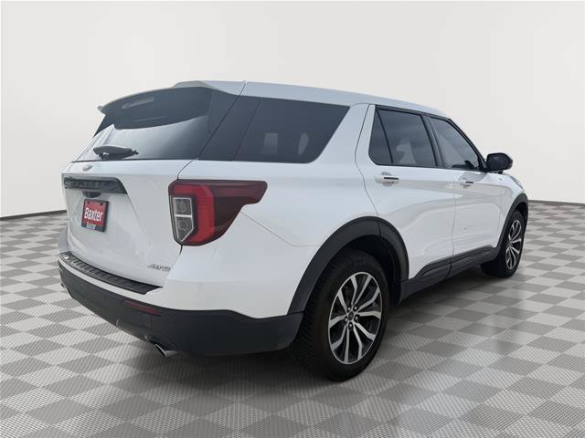 Certified 2022 Ford Explorer ST-Line AWD/4WD image 7