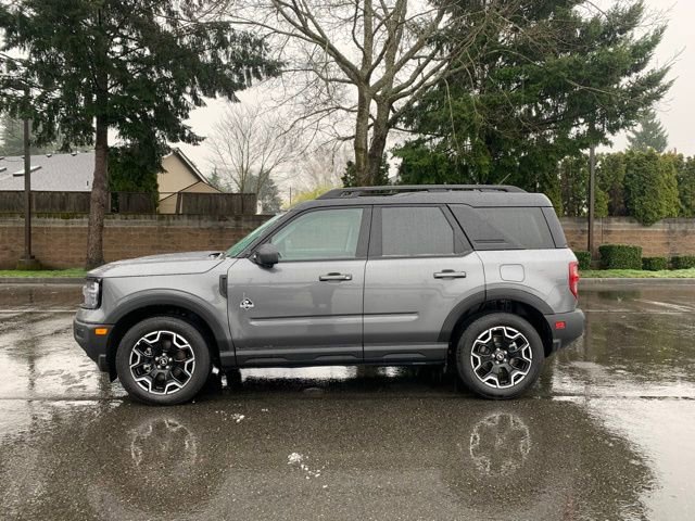 Certified 2025 Ford Bronco Sport Outer Banks w/ Outer Banks Tech Package+ image 2