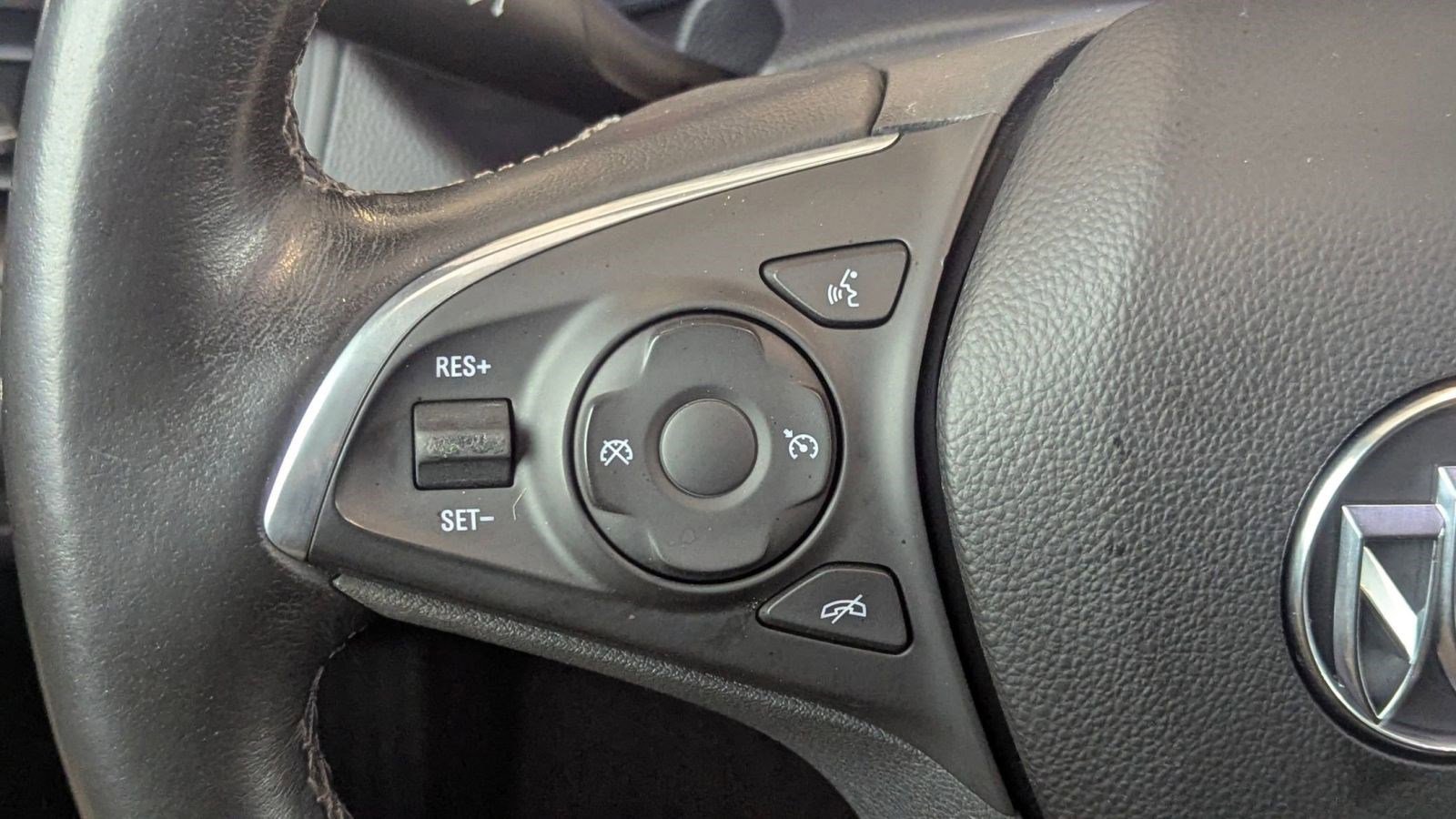 Used 2020 Buick Envision Preferred image 16