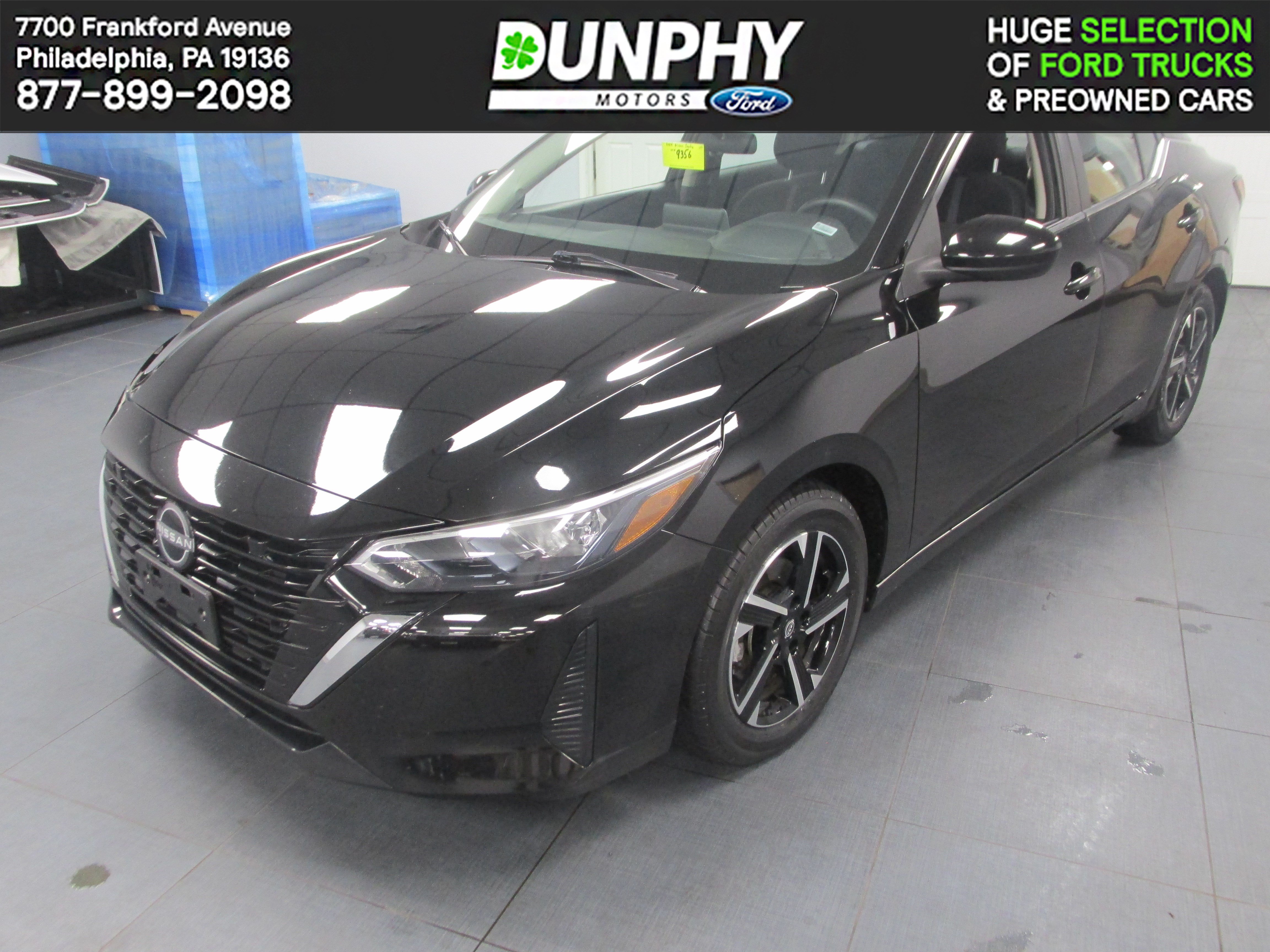 Used 2024 Nissan Sentra SV FWD image 1