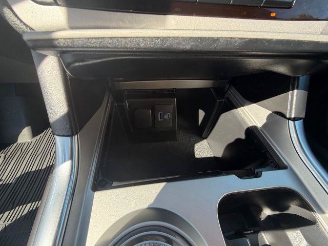 Certified 2023 Ford Explorer XLT w/ Equipment Group 202A AWD/4WD image 25