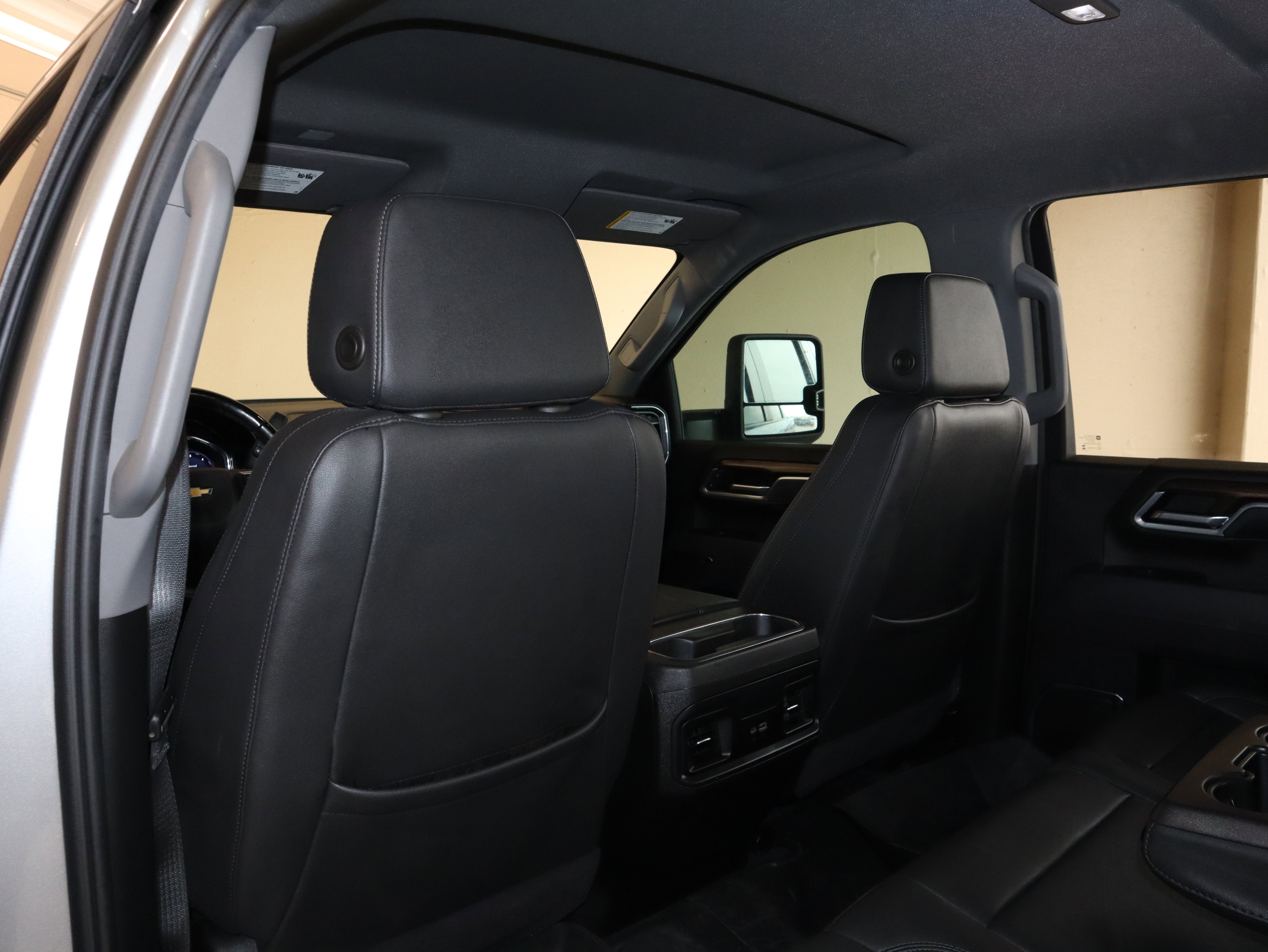 Used 2025 Chevrolet Silverado 2500 LT w/ Texas Edition AWD/4WD image 37