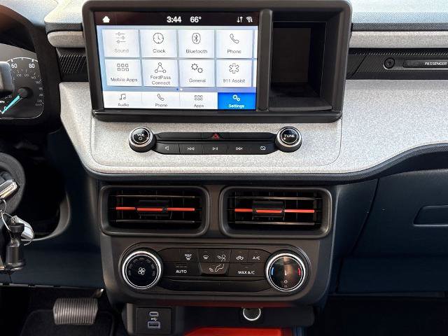 Certified 2023 Ford Maverick XLT image 18