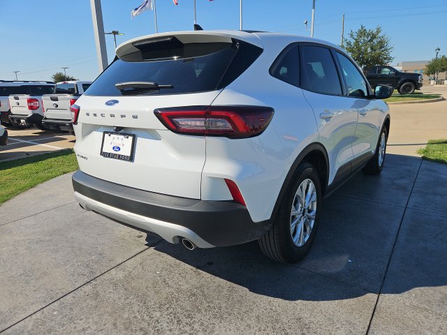 Certified 2025 Ford Escape Active FWD image 4