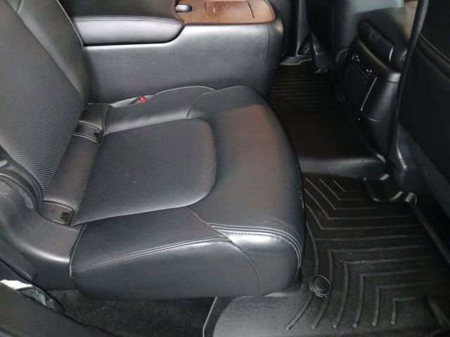 Used 2024 Nissan Armada SL w/ Captain's Chairs Package image 45