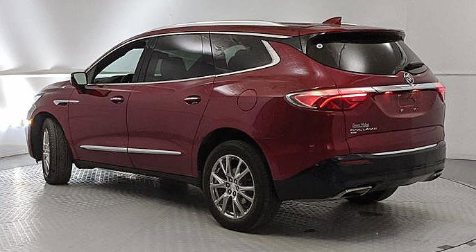 Used 2022 Buick Enclave Essence w/ Experience Buick Package image 3