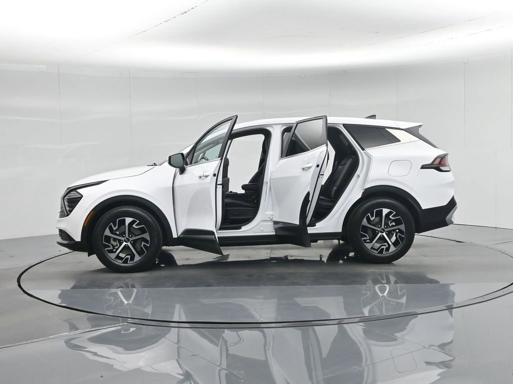 Used 2024 Kia Sportage EX image 26