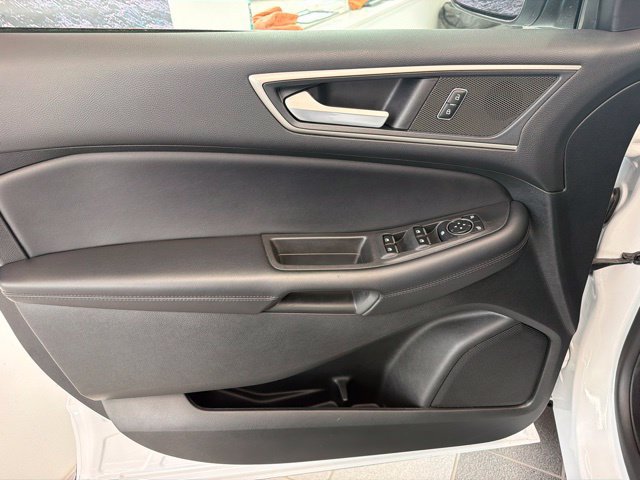 Certified 2023 Ford Edge SEL w/ Convenience Package AWD/4WD image 15
