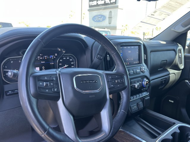 Used 2022 GMC Sierra 3500 Denali w/ Denali Ultimate Package AWD/4WD image 14