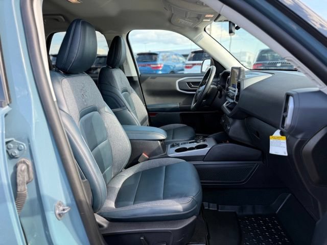 Certified 2023 Ford Bronco Sport Outer Banks w/ Tech Package AWD/4WD image 15