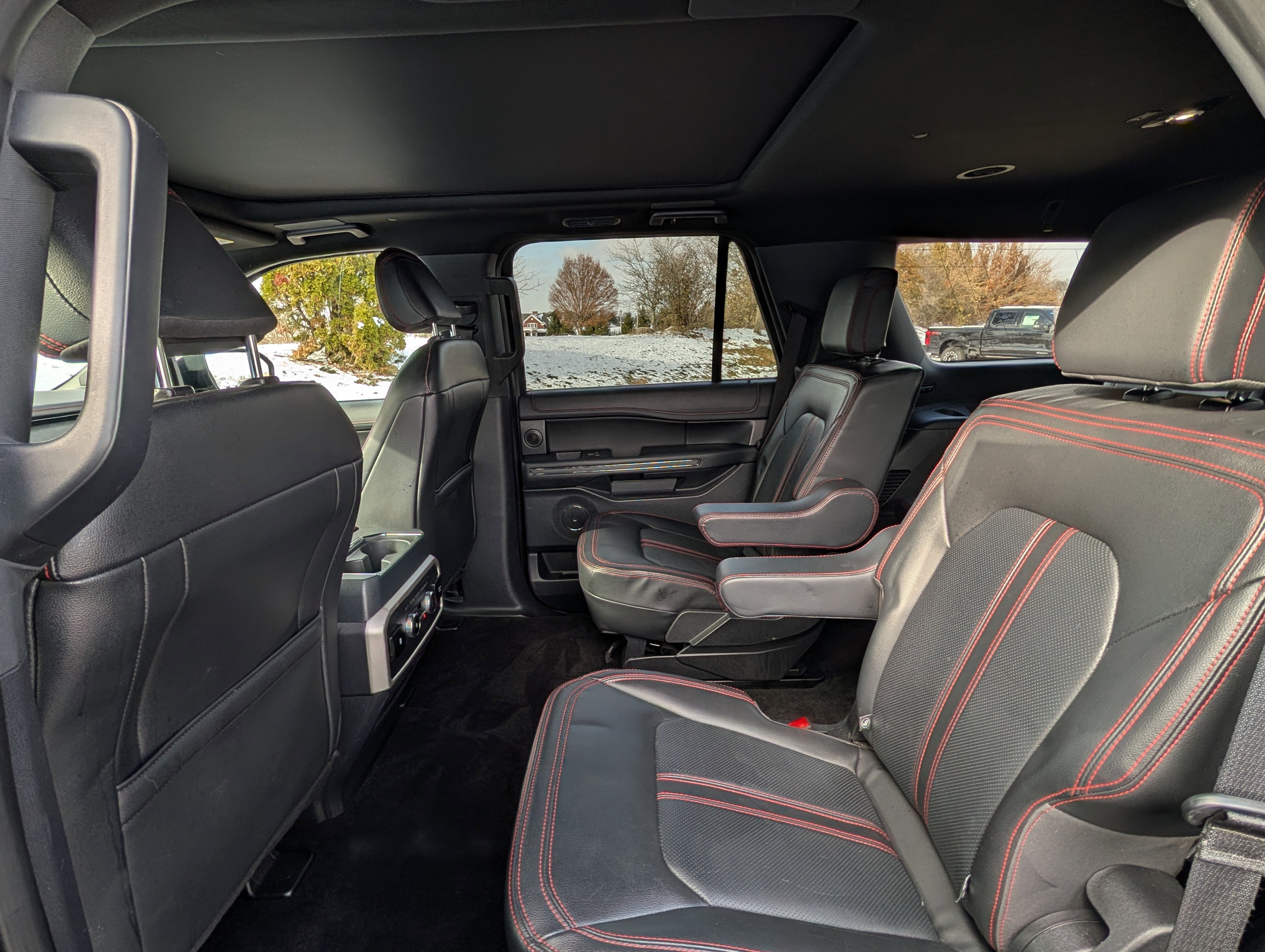 Certified 2022 Ford Expedition Limited image 33