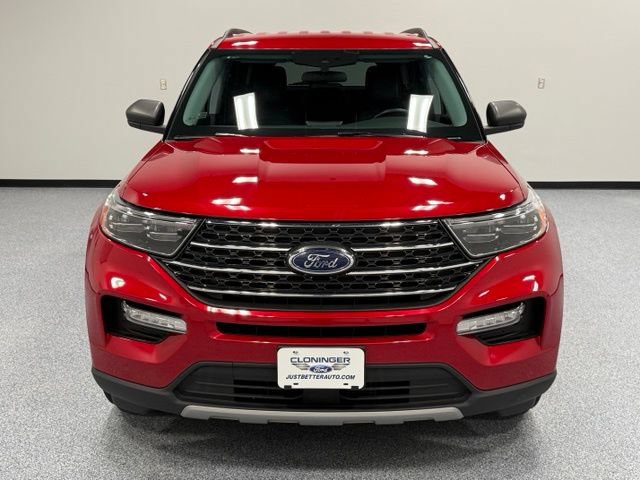 Certified 2023 Ford Explorer XLT w/ Equipment Group 202A AWD/4WD image 4