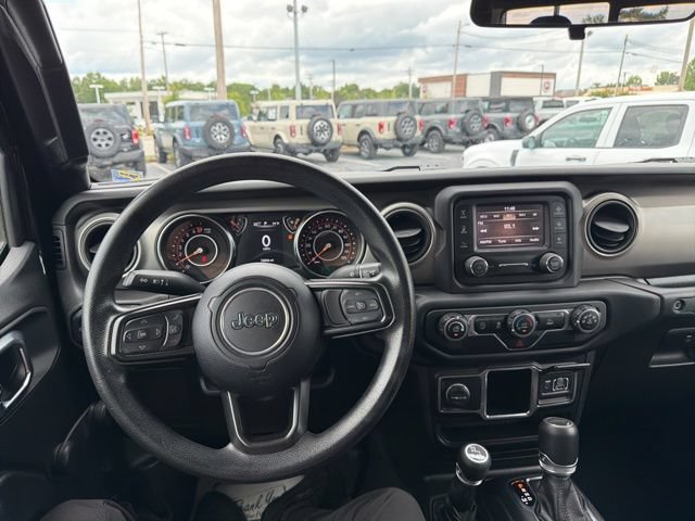 Used 2021 Jeep Gladiator Sport AWD/4WD image 23