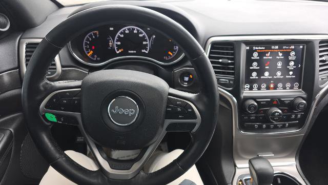Used 2018 Jeep Grand Cherokee Altitude image 19