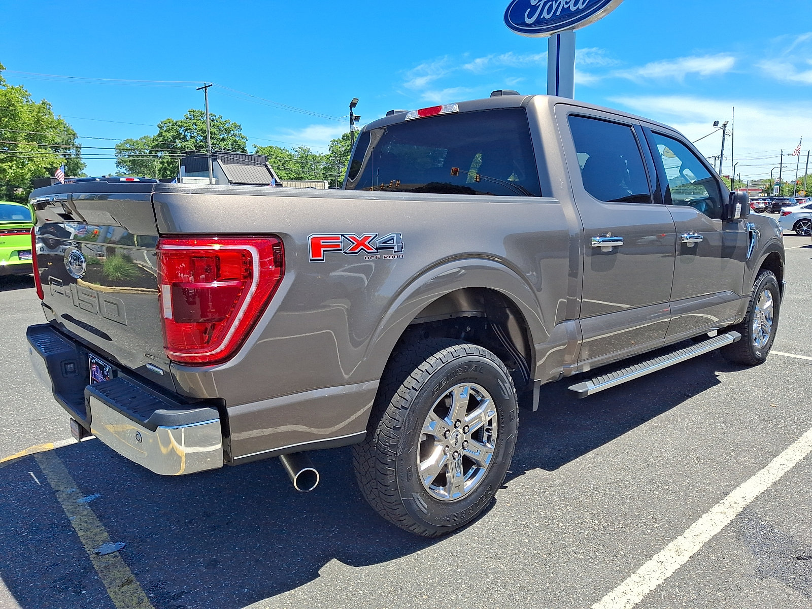 Certified 2022 Ford F150 XLT w/ Equipment Group 302A High AWD/4WD image 11