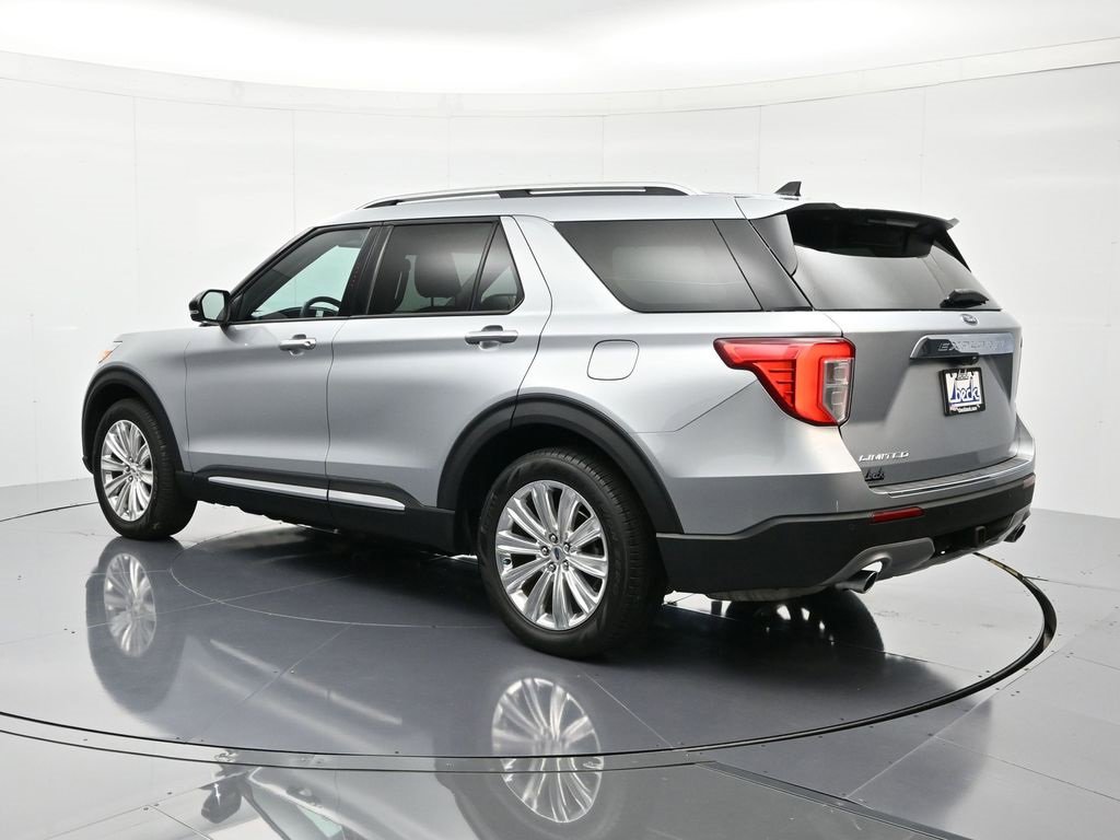 Certified 2022 Ford Explorer Limited w/ Limited Technology Package image 7