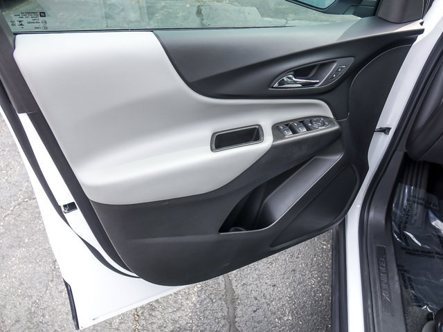 Used 2024 Chevrolet Equinox LS w/ LS Convenience Package FWD image 20