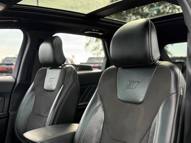 Certified 2019 Ford Edge ST w/ Equipment Group 401A AWD/4WD image 15
