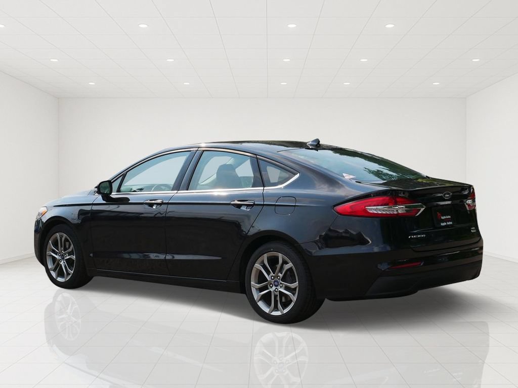 Certified 2020 Ford Fusion SEL FWD image 4