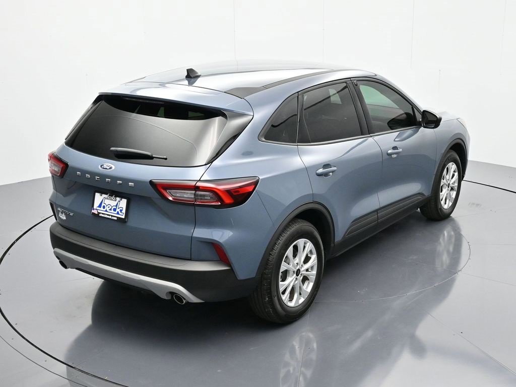 Certified 2025 Ford Escape Active image 14