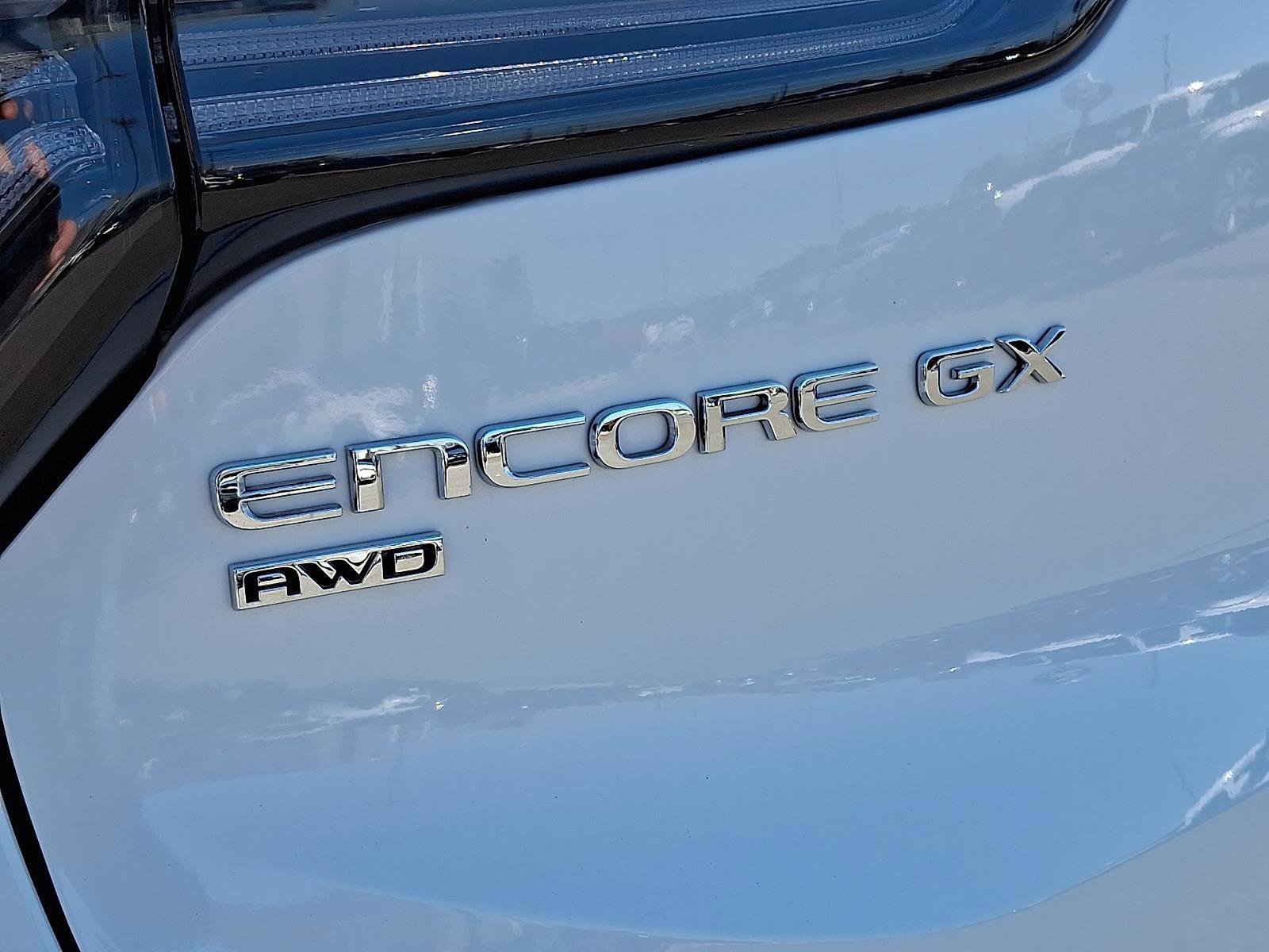 Used 2024 Buick Encore GX Avenir w/ Avenir Technology Package AWD/4WD image 9