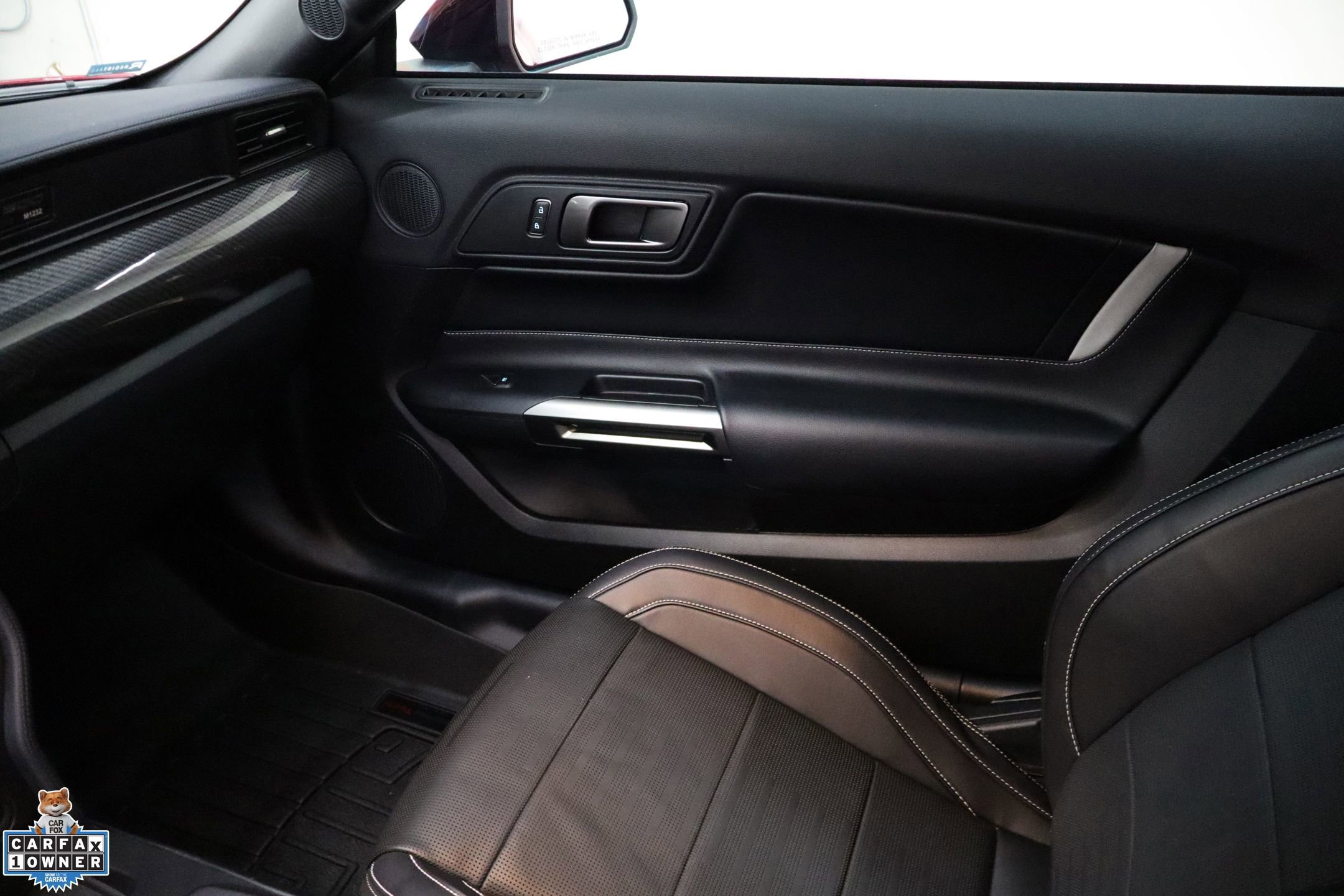 Certified 2021 Ford Mustang Shelby GT500 w/ Technology Package image 27