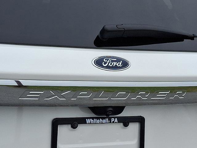 Certified 2020 Ford Explorer XLT w/ Equipment Group 202A image 29