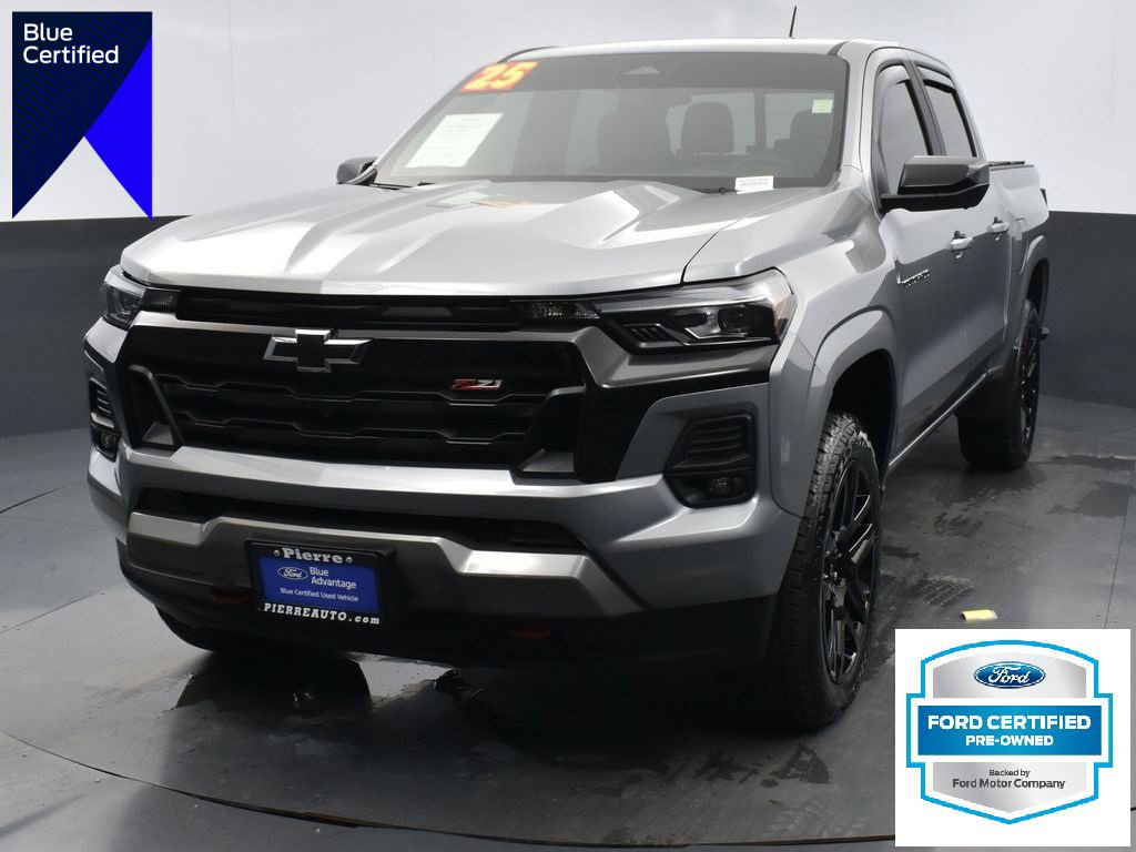 Used 2025 Chevrolet Colorado Z71 w/ Technology Package